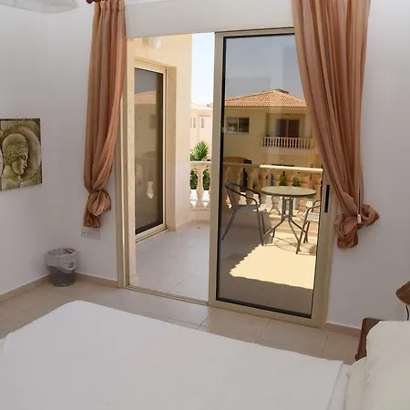 Alpha Villas فيلة *