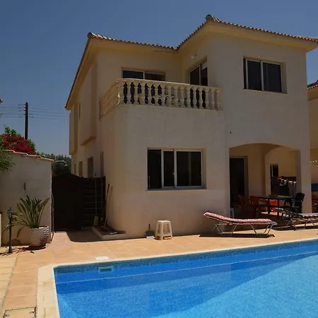 Villa Alpha Villas *